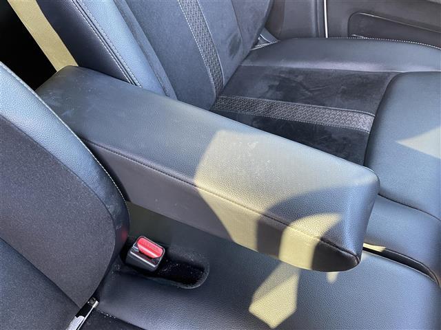 Ｎ－ＢＯＸカスタム Ｇ・Ｌターボホンダセンシング　純正ナビＴＶ　バックカメラ　両側パワスラ（21枚目）