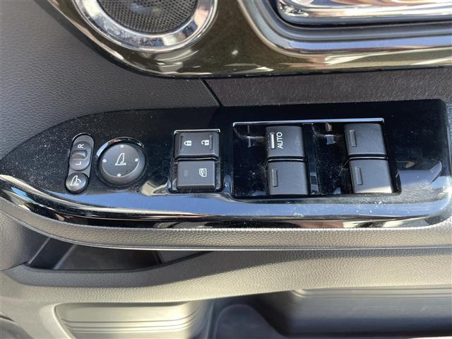 Ｎ－ＢＯＸカスタム Ｇ・Ｌターボホンダセンシング　純正ナビＴＶ　バックカメラ　両側パワスラ（22枚目）