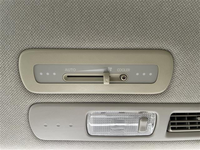 セレナ ライダーＳ　純正ナビ　後席モニター　ＴＶ　ＤＶＤ再生　ＣＤ再生　両側スライドドア　リモコンキー　ＥＴＣ　純正フロアマット　純正アルミホイール　電動格納ミラー　取扱説明書　保証書（25枚目）