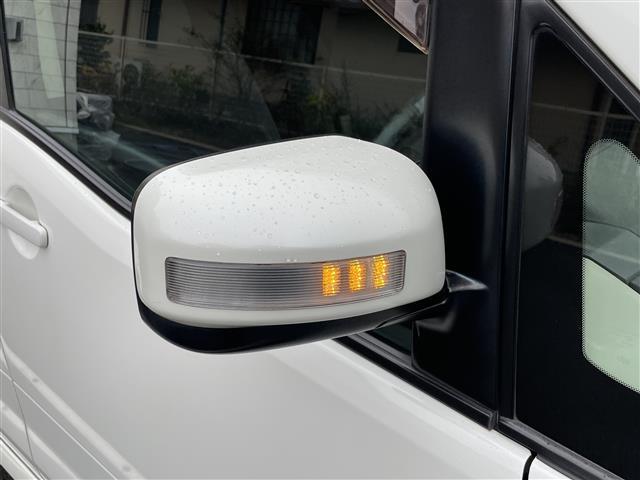 セレナ ライダーＳ　純正ナビ　後席モニター　ＴＶ　ＤＶＤ再生　ＣＤ再生　両側スライドドア　リモコンキー　ＥＴＣ　純正フロアマット　純正アルミホイール　電動格納ミラー　取扱説明書　保証書（31枚目）