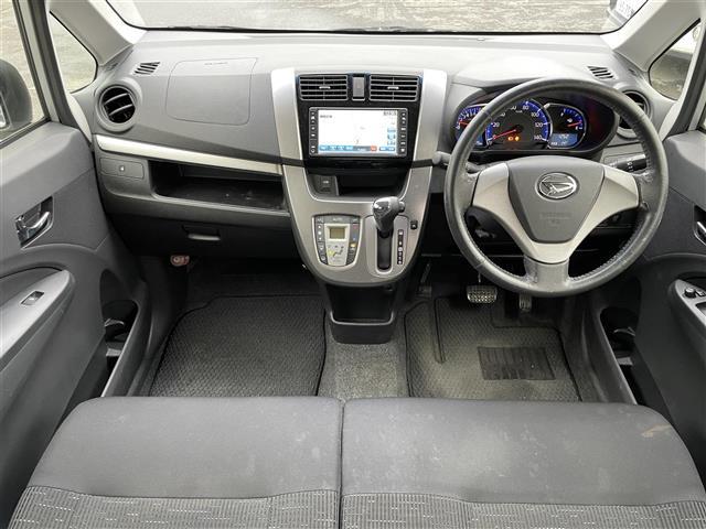 ムーヴ カスタム　Ｘリミテッド　純正ナビ　ＴＶ　ＣＤ再生　ＡＵＸ入力端子　ＵＳＢ入力端子　プッシュスタート　スマートキー　ベンチシート　フロアマット　純正アルミホイール　ＬＥＤオートライト（2枚目）