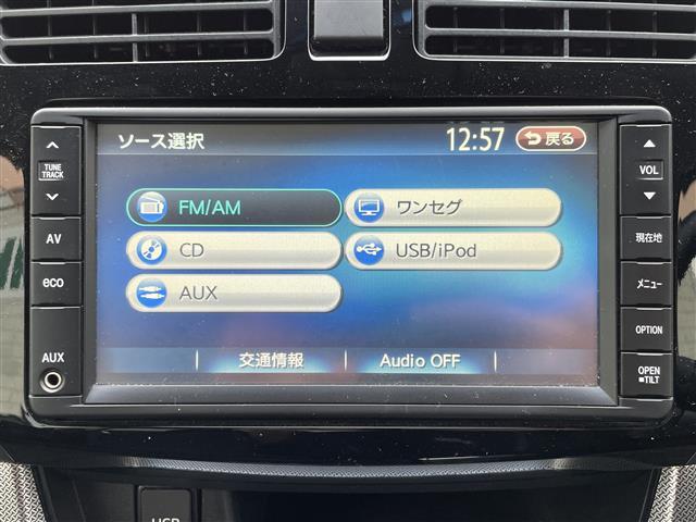 ムーヴ カスタム　Ｘリミテッド　純正ナビ　ＴＶ　ＣＤ再生　ＡＵＸ入力端子　ＵＳＢ入力端子　プッシュスタート　スマートキー　ベンチシート　フロアマット　純正アルミホイール　ＬＥＤオートライト（14枚目）