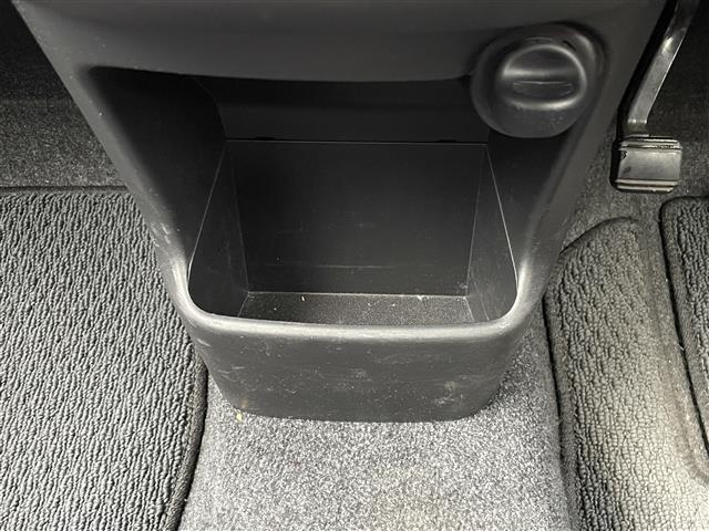 ムーヴ カスタム　Ｘリミテッド　純正ナビ　ＴＶ　ＣＤ再生　ＡＵＸ入力端子　ＵＳＢ入力端子　プッシュスタート　スマートキー　ベンチシート　フロアマット　純正アルミホイール　ＬＥＤオートライト（19枚目）