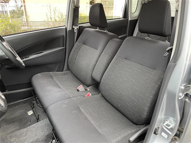 ムーヴ カスタム　Ｘリミテッド　純正ナビ　ＴＶ　ＣＤ再生　ＡＵＸ入力端子　ＵＳＢ入力端子　プッシュスタート　スマートキー　ベンチシート　フロアマット　純正アルミホイール　ＬＥＤオートライト（25枚目）