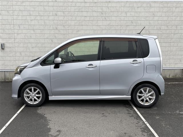 ムーヴ カスタム　Ｘリミテッド　純正ナビ　ＴＶ　ＣＤ再生　ＡＵＸ入力端子　ＵＳＢ入力端子　プッシュスタート　スマートキー　ベンチシート　フロアマット　純正アルミホイール　ＬＥＤオートライト（40枚目）