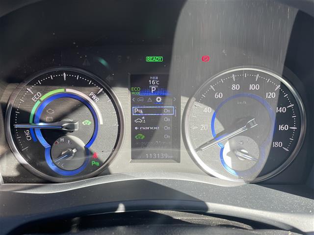 アルファードハイブリッド X 純正ナビ フルセグTV Bluetooth接続 DVD再生 トヨタセーフティーセンス プリクラッシュセーフティー 両側パワスラ 追従クルコン 全方位カメラ 電動P・オートブレーキホールド(3枚目)