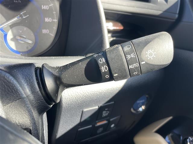 アルファードハイブリッド X 純正ナビ フルセグTV Bluetooth接続 DVD再生 トヨタセーフティーセンス プリクラッシュセーフティー 両側パワスラ 追従クルコン 全方位カメラ 電動P・オートブレーキホールド(8枚目)