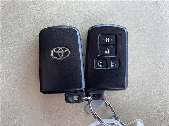 アルファードハイブリッド X 純正ナビ フルセグTV Bluetooth接続 DVD再生 トヨタセーフティーセンス プリクラッシュセーフティー 両側パワスラ 追従クルコン 全方位カメラ 電動P・オートブレーキホールド(11枚目)