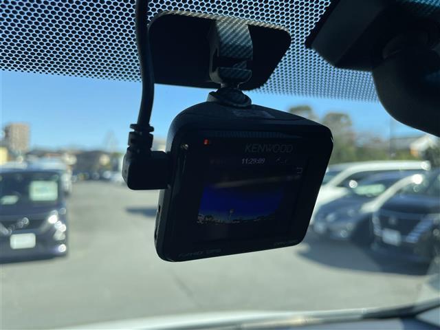 アルファードハイブリッド X 純正ナビ フルセグTV Bluetooth接続 DVD再生 トヨタセーフティーセンス プリクラッシュセーフティー 両側パワスラ 追従クルコン 全方位カメラ 電動P・オートブレーキホールド(14枚目)