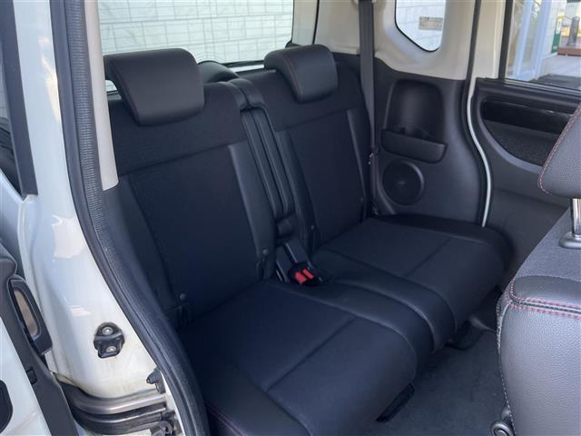 Ｎ－ＢＯＸカスタム ２トーンカラースタイル　Ｇ・ターボＬパッケージ　純正ナビ　フルセグＴＶ　Ｂｌｕｅｔｏｏｔｈ接続　ＤＶＤ再生　クルコン　ＣＴＢＡ　両側パワスラ　プッシュスタート　スマートキー　スペアキー　Ｂカメラ　ＨＩＤオートライト（24枚目）