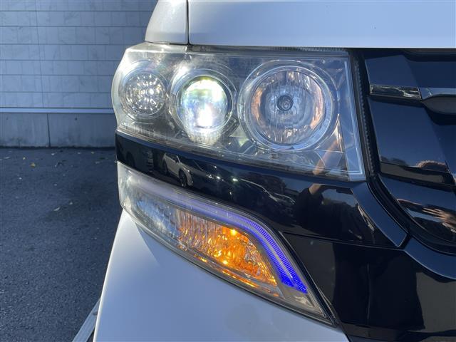 Ｎ－ＢＯＸカスタム ２トーンカラースタイル　Ｇ・ターボＬパッケージ　純正ナビ　フルセグＴＶ　Ｂｌｕｅｔｏｏｔｈ接続　ＤＶＤ再生　クルコン　ＣＴＢＡ　両側パワスラ　プッシュスタート　スマートキー　スペアキー　Ｂカメラ　ＨＩＤオートライト（30枚目）