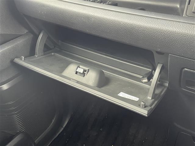 Ｎ－ＢＯＸカスタム Ｇ・Ｌターボホンダセンシング　Ｂｌｕｅｔｏｏｔｈ接続　ＤＶＤ再生　両側パワスラ　ホンダセンシング　衝突軽減システム　追従クルコン　プッシュスタート　スマートキー　スペアキー　Ｂカメラ　ハーフレザー　ベンチシート　ＬＥＤオートライト（21枚目）