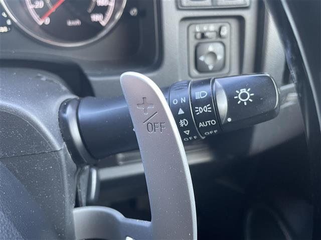 デリカＤ：５ Ｄ　パワーパッケージ　純正ナビ　フルセグＴＶ　Ｂｌｕｅｔｏｏｔｈ接続　ＤＶＤ再生　４ＷＤ　両側パワスラ　クルコン　スマートキー　ＥＴＣ　ドラレコ　前席シートＨ　社外レザー調シートカバー　ＨＩＤオートライト（7枚目）