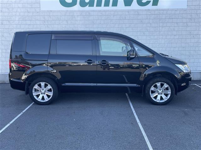 デリカＤ：５ Ｄ　パワーパッケージ　純正ナビ　フルセグＴＶ　Ｂｌｕｅｔｏｏｔｈ接続　ＤＶＤ再生　４ＷＤ　両側パワスラ　クルコン　スマートキー　ＥＴＣ　ドラレコ　前席シートＨ　社外レザー調シートカバー　ＨＩＤオートライト（36枚目）