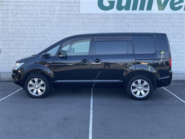 デリカＤ：５ Ｄ　パワーパッケージ　純正ナビ　フルセグＴＶ　Ｂｌｕｅｔｏｏｔｈ接続　ＤＶＤ再生　４ＷＤ　両側パワスラ　クルコン　スマートキー　ＥＴＣ　ドラレコ　前席シートＨ　社外レザー調シートカバー　ＨＩＤオートライト（40枚目）