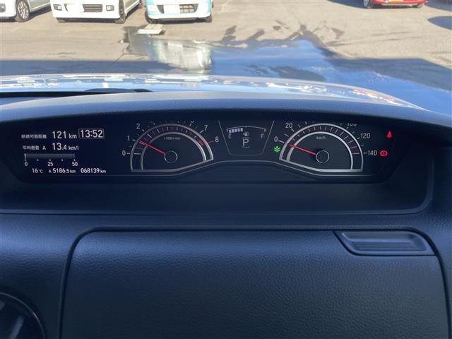 Ｎ－ＢＯＸカスタム Ｇ・Ｌホンダセンシング　社外ナビ　フルセグＴＶ　Ｂｌｕｅｔｏｏｔｈ接続　ＤＶＤ再生　追従クルコン　ホンダセンシング　衝突軽減　Ｂカメラ　片側パワスラ　プッシュスタート　スマートキー　ＬＥＤオートライト　オートハイビーム（3枚目）
