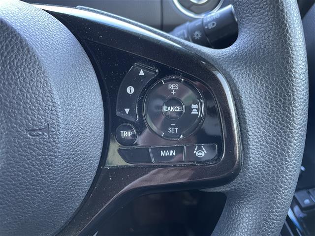 Ｎ－ＢＯＸカスタム Ｇ・Ｌホンダセンシング　社外ナビ　フルセグＴＶ　Ｂｌｕｅｔｏｏｔｈ接続　ＤＶＤ再生　追従クルコン　ホンダセンシング　衝突軽減　Ｂカメラ　片側パワスラ　プッシュスタート　スマートキー　ＬＥＤオートライト　オートハイビーム（6枚目）