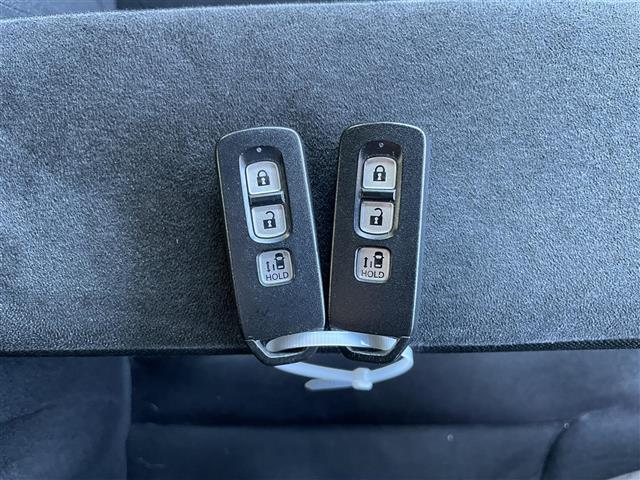 Ｎ－ＢＯＸカスタム Ｇ・Ｌホンダセンシング　社外ナビ　フルセグＴＶ　Ｂｌｕｅｔｏｏｔｈ接続　ＤＶＤ再生　追従クルコン　ホンダセンシング　衝突軽減　Ｂカメラ　片側パワスラ　プッシュスタート　スマートキー　ＬＥＤオートライト　オートハイビーム（12枚目）