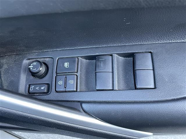 カローラクロス ハイブリッド　Ｚ　純正９型ディスプレイオーディオ　Ａｐｐｌｅｃａｒｐｌａｙ　ａｎｄｒｏｉｄａｕｔｏ　全方位カメラ　レーダークルーズコントロール　トヨタセーフティセンス　プリクラッシュセーフティ　レーンアシスト（22枚目）