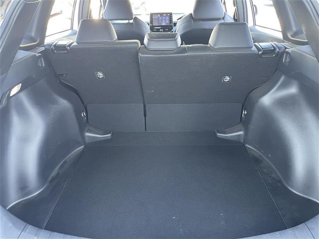 カローラクロス ハイブリッド　Ｚ　純正９型ディスプレイオーディオ　Ａｐｐｌｅｃａｒｐｌａｙ　ａｎｄｒｏｉｄａｕｔｏ　全方位カメラ　レーダークルーズコントロール　トヨタセーフティセンス　プリクラッシュセーフティ　レーンアシスト（28枚目）