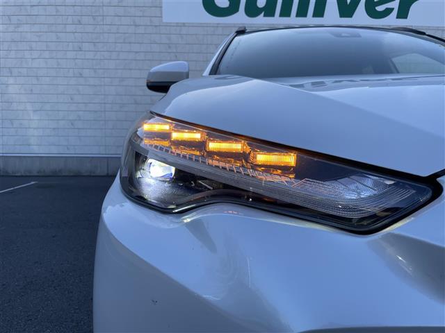 カローラクロス ハイブリッド　Ｚ　純正９型ディスプレイオーディオ　Ａｐｐｌｅｃａｒｐｌａｙ　ａｎｄｒｏｉｄａｕｔｏ　全方位カメラ　レーダークルーズコントロール　トヨタセーフティセンス　プリクラッシュセーフティ　レーンアシスト（31枚目）