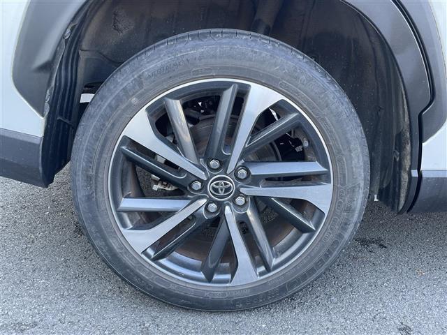 カローラクロス ハイブリッド　Ｚ　純正９型ディスプレイオーディオ　Ａｐｐｌｅｃａｒｐｌａｙ　ａｎｄｒｏｉｄａｕｔｏ　全方位カメラ　レーダークルーズコントロール　トヨタセーフティセンス　プリクラッシュセーフティ　レーンアシスト（33枚目）