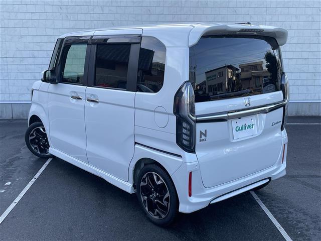 Ｎ－ＢＯＸカスタム Ｇ・Ｌターボホンダセンシング　社外８型ナビＴＶ　Ｂカメラ　両側パワスラ　レーダークルーズコントロール　ハーフレザーシート　純正１５インチＡＷ　スマートキー　プッシュスタート　スペアキー×１　純正フロアマット　衝突被害軽減ブレーキ（43枚目）