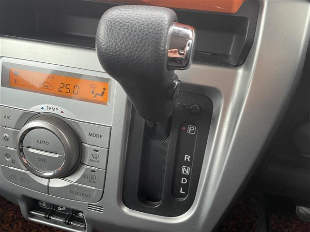 ハスラー Ｘ　ワンオーナー・４ＷＤ・ナビ・ＴＶ・ブルートゥース・ＥＴＣ・ＤＶＤ・運転席シートヒーター（16枚目）