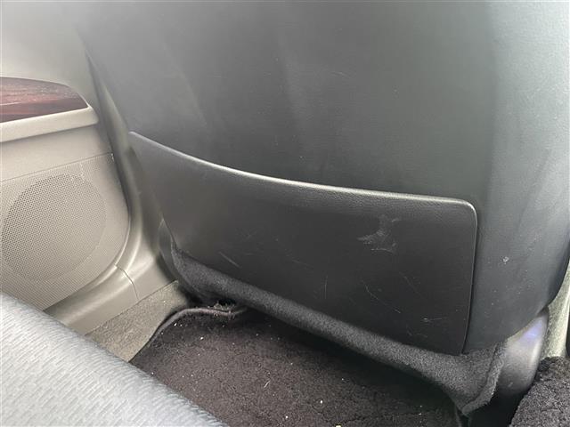 マークＸ ２５０Ｇ　リラックスセレ・ブラックレザーリミテッド　純正ナビ　フルセグＴＶ　Ｂｌｕｅｔｏｏｔｈ接続　ＤＶＤ再生　ＵＳＢ入力端子　プッシュスタート　スマートキー　スペアキー　Ｂカメラ　前席パワーシート　ＨＩＤオートライト　ＥＴＣ　社外１８インチホイール（25枚目）