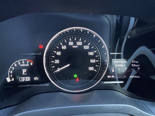 ヴェゼル Ｘ・ホンダセンシング　純正ナビ　フルセグＴＶ　Ｂｌｕｅｔｏｏｔｈ接続　ＤＶＤ再生　ＵＳＢ入力端子　ホンダセンシング　衝突被害　追従クルコン　プッシュスタート　スマートキー　スペアキー　電動Ｐ・オートブレーキホールド（3枚目）