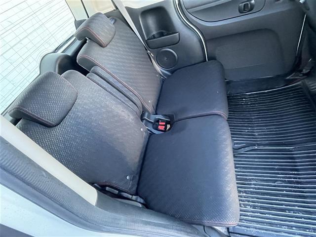 Ｎ－ＢＯＸカスタム ２トーンカラースタイル　Ｇ　ＳＳパッケージ　ワンオーナー　純正ナビ　フルセグＴＶ　Ｂｌｕｅｔｏｏｔｈ接続　ＤＶＤ再生　ＣＴＢＡ　両側パワスラ　プッシュスタート　スマートキー　スペアキー　Ｂカメラ　ＨＩＤオートライト　ベンチシート（22枚目）