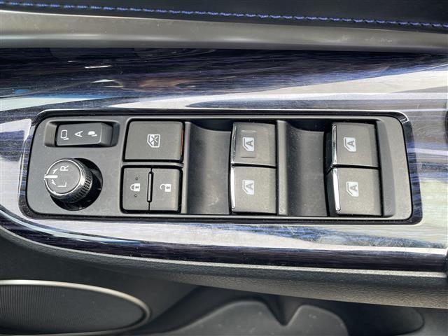 ハリアー プログレス スタイルブルーイッシュ ワンオーナー 純正JBLナビ フルセグTV Bluetooth接続 DVD再生 USB入力端子 トヨタセーフティーセンス プリクラッシュセーフティ 追従クルコン 全方位カメラ LEDオートライト(22枚目)