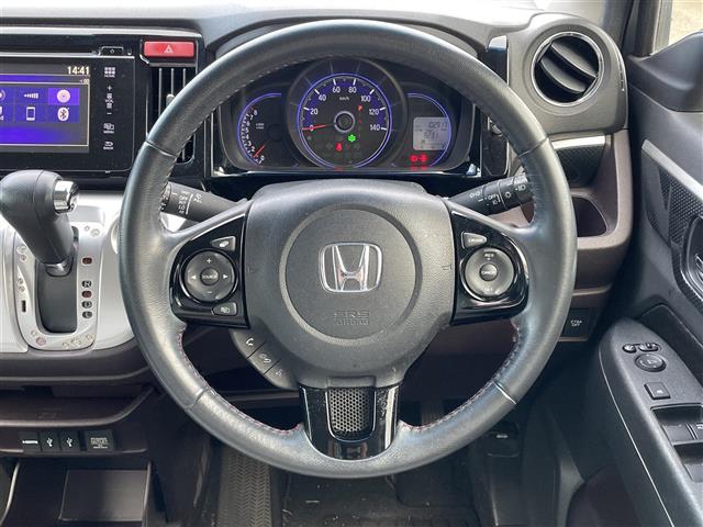 Ｎ－ＷＧＮカスタム Ｇ・Ａパッケージ　純正ディスプレイオーディオ　Ｂｌｕｅｔｏｏｔｈ接続　ＵＳＢ入力端子　ＣＴＢＡ　プッシュスタート　スマートキー　スペアキー　クルコン　Ｂカメラ　ＥＴＣ　ＨＩＤオートライト　社外レザー調シートカバー（3枚目）