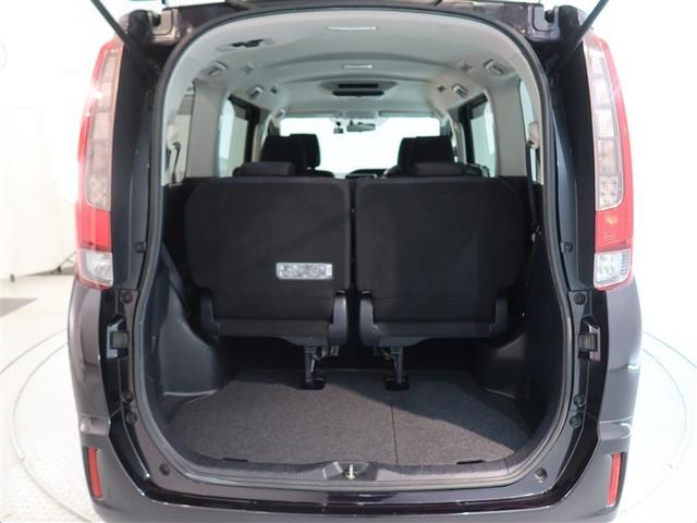 ノア ハイブリッドＸ　ディライトプラス　１年間走行無制限保証　メモリナビ　フルセグＴＶ　バックカメラ　ドライブレコーダー　ＥＴＣ　電動スライドドア　ＬＥＤヘッドライト　ＤＶＤ再生　スマートキー　オートエアコン（13枚目）