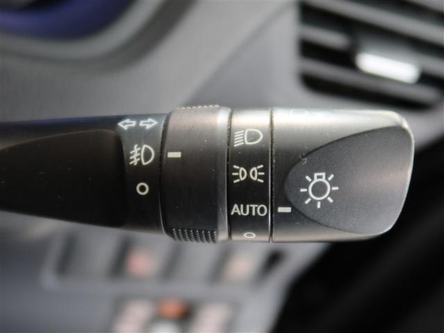 ノア ハイブリッドＸ　ディライトプラス　１年間走行無制限保証　メモリナビ　フルセグＴＶ　バックカメラ　ドライブレコーダー　ＥＴＣ　電動スライドドア　ＬＥＤヘッドライト　ＤＶＤ再生　スマートキー　オートエアコン（20枚目）