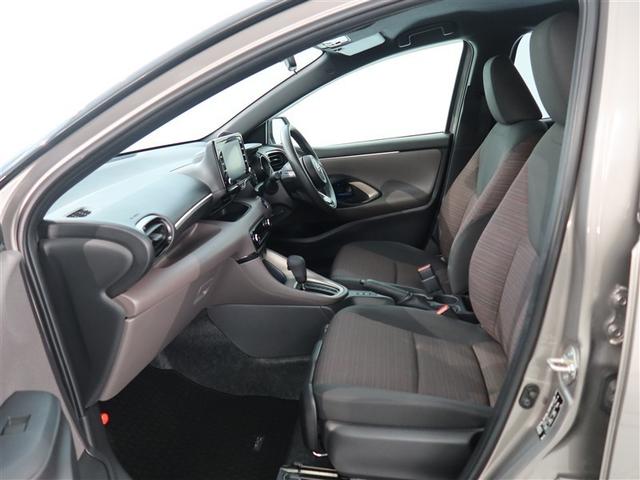 ヤリス Ｇ　１年間走行無制限保証　ペダル踏み間違い　衝突回避被害軽減　車線逸脱警報機能　メモリナビ　バックカメラ　ドライブレコーダー　ＥＴＣ　ＬＥＤヘッドライト　スマートキー　オートエアコン　ブラインドモニター（10枚目）