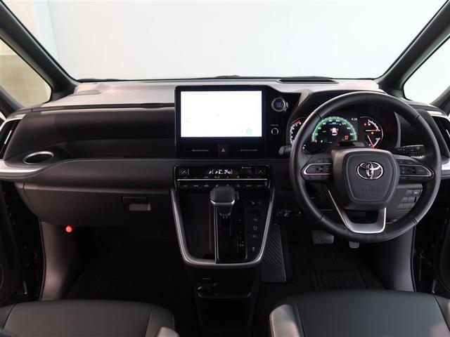 ノア Ｓ－Ｚ　１年間走行無制限保証　ペダル踏み間違い　衝突回避被害軽減　車線逸脱警報機能　メモリナビ　フルセグＴＶ　バックカメラ　パノラミックモニタ　ＥＴＣ　クルーズコントロール　電動スライドドア（7枚目）