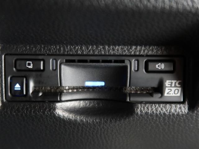 ノア Ｓ－Ｚ　１年間走行無制限保証　ペダル踏み間違い　衝突回避被害軽減　車線逸脱警報機能　メモリナビ　フルセグＴＶ　バックカメラ　パノラミックモニタ　ＥＴＣ　クルーズコントロール　電動スライドドア（18枚目）