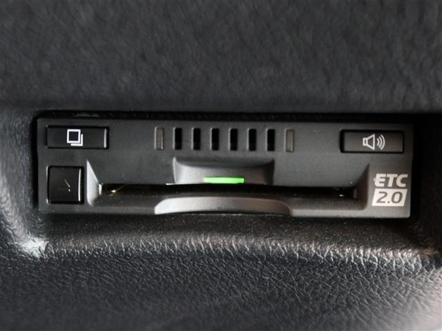 シエンタ ファンベースＧ　クエロ　１年間走行無制限保証　ペダル踏み間違い　衝突回避被害軽減　車線逸脱警報機能　メモリナビ　フルセグＴＶ　バックカメラ　ＥＴＣ　電動スライドドア　ＬＥＤヘッドライト　ＤＶＤ再生　スマートキー（18枚目）