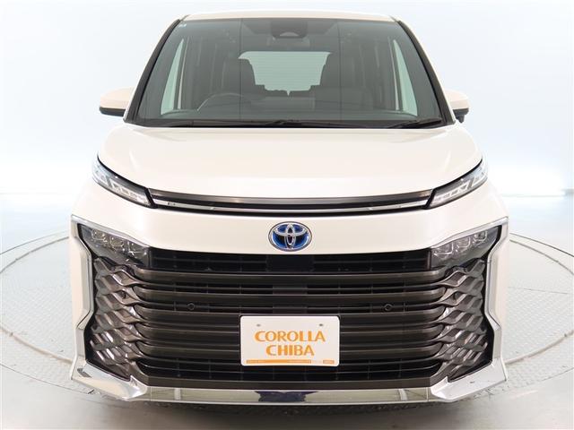 ヴォクシー ハイブリッドS-Z 1年間走行無制限保証 ペダル踏み間違い 衝突回避被害軽減 車線逸脱警報機能 メモリナビ フルセグTV バックカメラ ETC 電源コンセント クルーズコントロール 電動スライドドア LEDヘッドライト(2枚目)