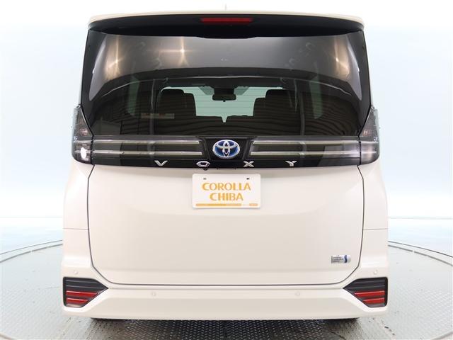 ヴォクシー ハイブリッドS-Z 1年間走行無制限保証 ペダル踏み間違い 衝突回避被害軽減 車線逸脱警報機能 メモリナビ フルセグTV バックカメラ ETC 電源コンセント クルーズコントロール 電動スライドドア LEDヘッドライト(4枚目)