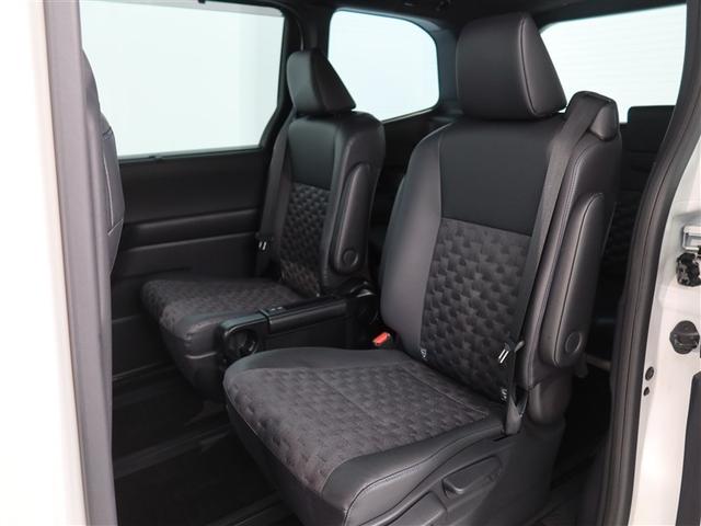 ヴォクシー ハイブリッドS-Z 1年間走行無制限保証 ペダル踏み間違い 衝突回避被害軽減 車線逸脱警報機能 メモリナビ フルセグTV バックカメラ ETC 電源コンセント クルーズコントロール 電動スライドドア LEDヘッドライト(11枚目)