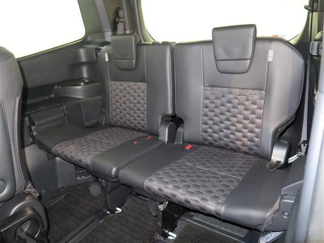 ヴォクシー ハイブリッドS-Z 1年間走行無制限保証 ペダル踏み間違い 衝突回避被害軽減 車線逸脱警報機能 メモリナビ フルセグTV バックカメラ ETC 電源コンセント クルーズコントロール 電動スライドドア LEDヘッドライト(12枚目)