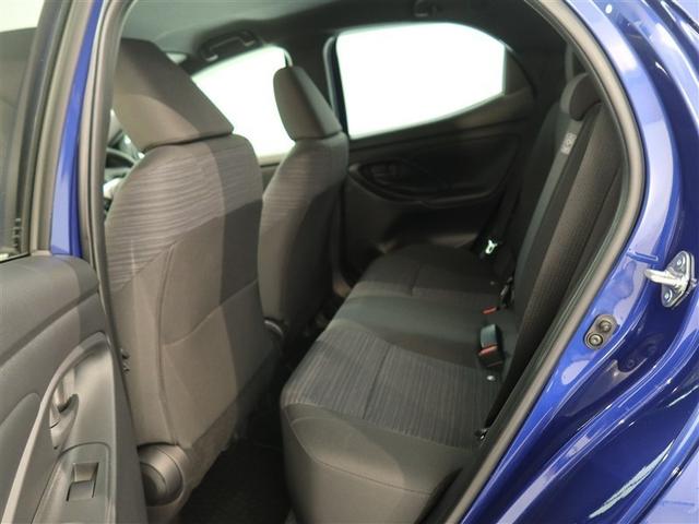 ヤリス Ｚ　１年間走行無制限保証　ペダル踏み間違い　衝突回避被害軽減　車線逸脱警報機能　メモリナビ　バックカメラ　パノラミックモニタ　クルーズコントロール　ＬＥＤヘッドライト　スマートキー　オートエアコン（12枚目）