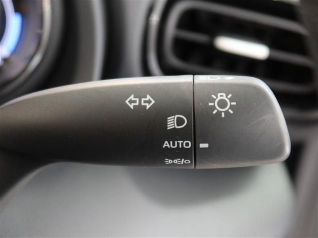 ヤリス Ｚ　１年間走行無制限保証　ペダル踏み間違い　衝突回避被害軽減　車線逸脱警報機能　メモリナビ　バックカメラ　パノラミックモニタ　クルーズコントロール　ＬＥＤヘッドライト　スマートキー　オートエアコン（21枚目）