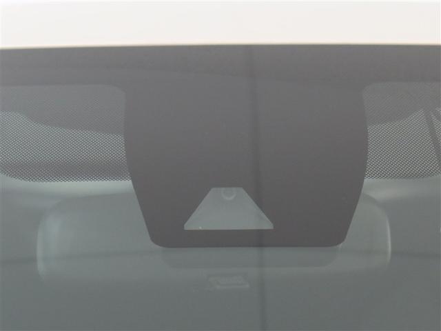 衝突被害軽減ブレーキ　ペダル踏み間違機能