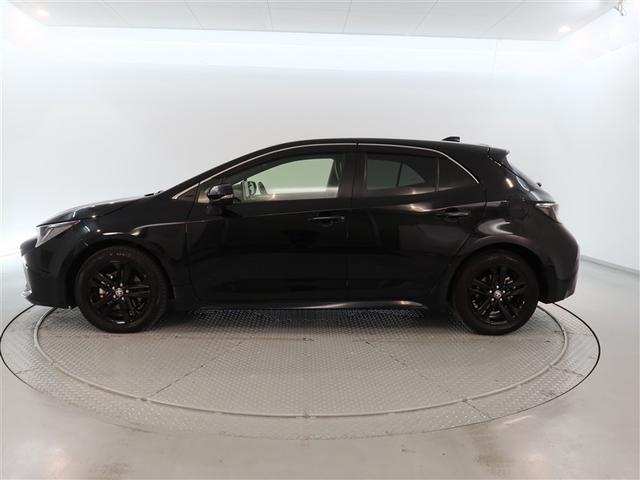 おひとり、恋人、ご友人、ご家族など、少人数でも大人数でもお出かけが楽しめます。この車で楽しいドライビングライフを送りましょう♪