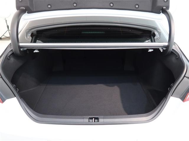 カムリ WS 1年間走行無制限保証 ペダル踏み間違い 衝突回避被害軽減 車線逸脱警報機能 メモリナビ フルセグTV バックカメラ ドライブレコーダー ETC クルーズコントロール LEDヘッドライト DVD再生(12枚目)