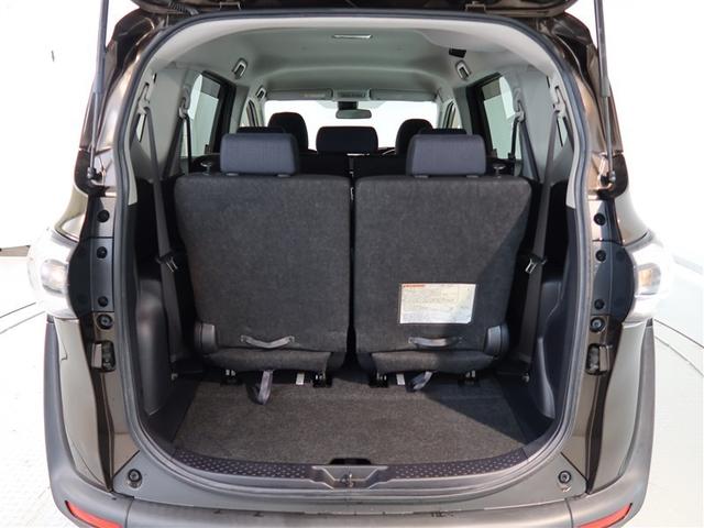 シエンタ Ｇ　１年間走行無制限保証　衝突回避被害軽減　車線逸脱警報機能　メモリナビ　フルセグＴＶ　バックカメラ　ＥＴＣ　電動スライドドア　ＤＶＤ再生　スマートキー　オートエアコン　アイドリングストップ（13枚目）