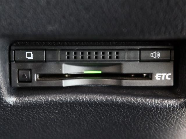 シエンタ Ｇ　１年間走行無制限保証　衝突回避被害軽減　車線逸脱警報機能　メモリナビ　フルセグＴＶ　バックカメラ　ＥＴＣ　電動スライドドア　ＤＶＤ再生　スマートキー　オートエアコン　アイドリングストップ（19枚目）